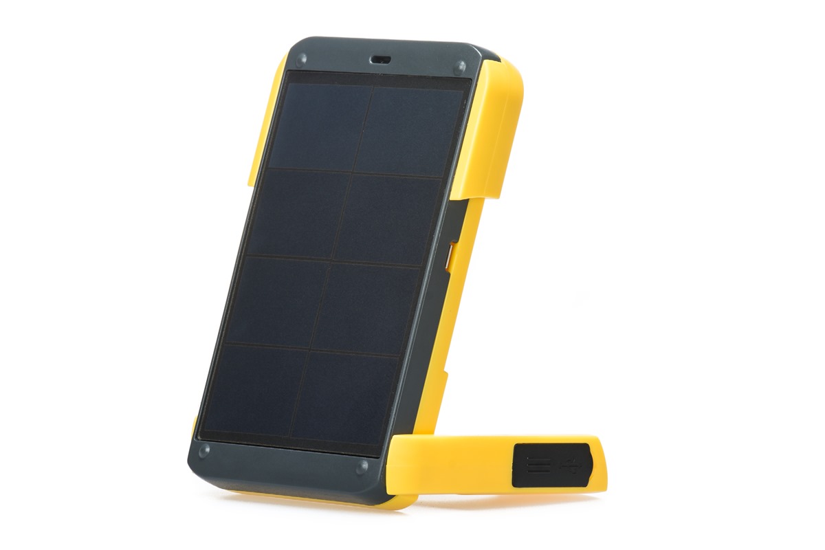 WakaWaka Power 					oplader + lamp op zonne-energie